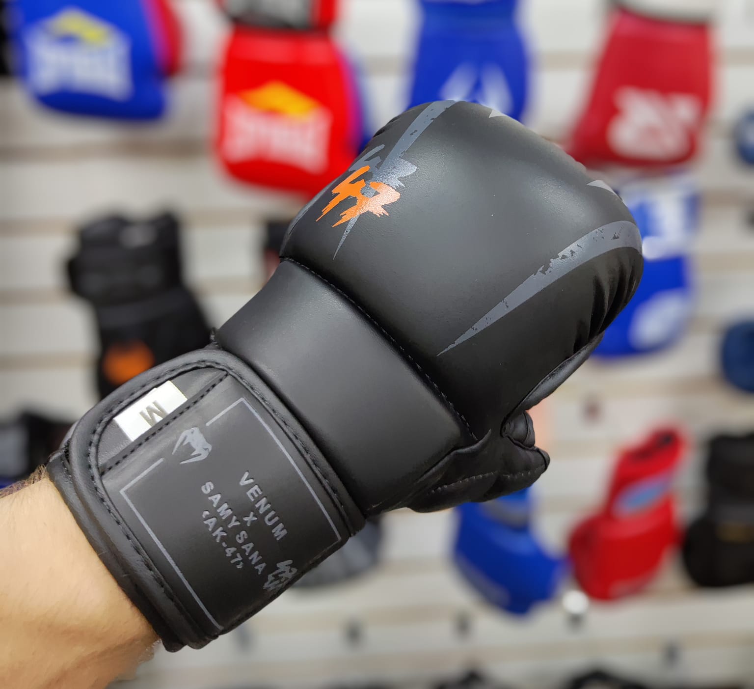 крабы MMA Venum AK-47 купить